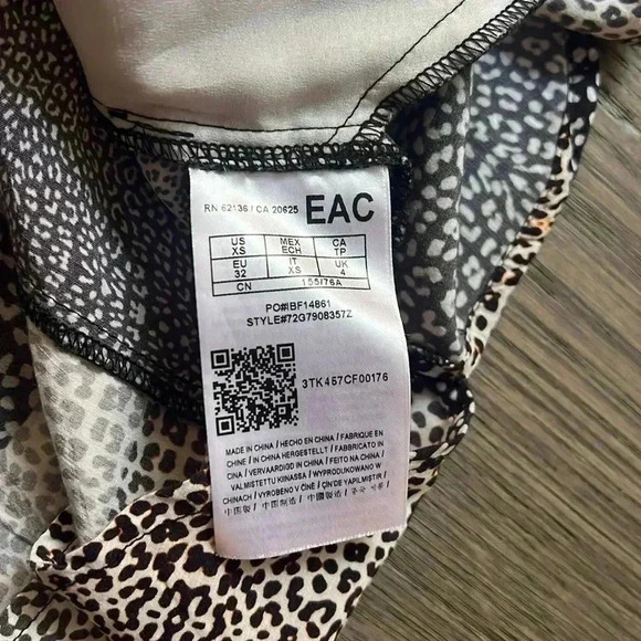 🔥MARCIANO🔥 | Blue and grey animal print sleeveless dress - Picture 10 of 12